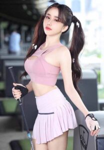 Ploysai-ตีกอล์ฟ