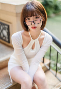 Kanompang-Chonthicha-สาวแว่น