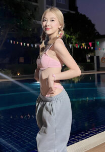 Dream-เน็ตไอดอลแซ่บเกิน