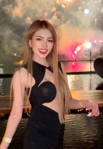 Parada-Hongsam-สวยเก๋ Parada-Hongsam-สวยเก๋