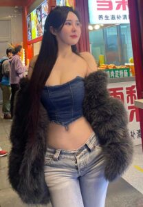 Suchaya-Srimaungmar-หุ่นดี