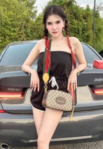 พลอย-Ploybarbie-เน็ตไอดอลสาว