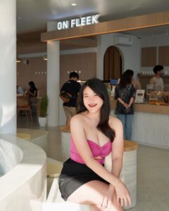 Fah Fueangladda เน็ตไอดอล