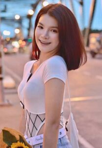 Bowky-เน็ตไอดอลสวยสะบัด