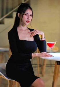 Aunaun-สวยสง่า