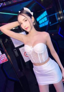 Koraphat-เน็ตไอดอล