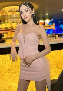 Koraphat-เน็ตไอดอลสวยเกิน