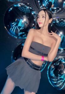 Koraphat-เน็ตไอดอลสวยเกินต้าน