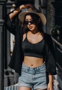 Parida-เน็ตไอดอลลุคเท่ Parida-เน็ตไอดอลลุคเท่