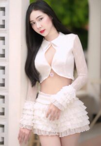 Por-Kunlada-สายสวยเกิน Por-Kunlada-สายสวยเกิน