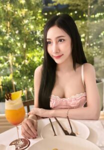 Por-Kunlada-เน็ตไอดอลอวบอึ๋ม