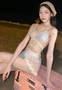 CHAYAPAT-NINIEE-เที่ยวทะเลฉ่ำ