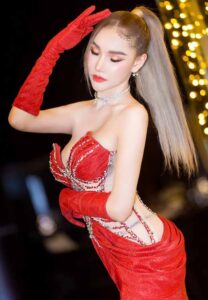 Khodchaporn-สาวฉ่ำ