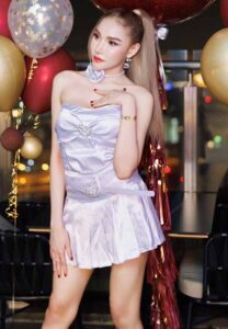 Khodchaporn-สาวสวย