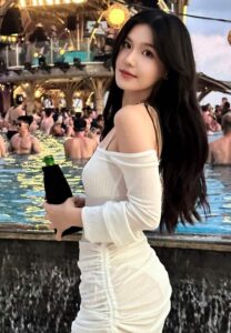 Sherlyn-Seo-สายปาร์ตตี้ Sherlyn-Seo-สายปาร์ตตี้