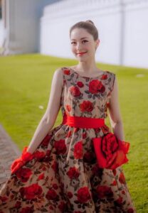 Aprilevelyn-สาวสวยออร่า