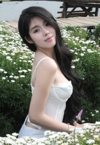 Ngo-Thi-Diem-Quynh-สวย