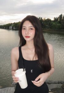 Natchanicha-Arino-สายคาเฟ่