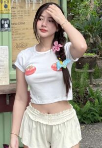 Natchanicha-Arino-เน็ตไอดอลสาว