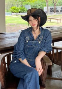 Ploy-Kamon-คาบอย