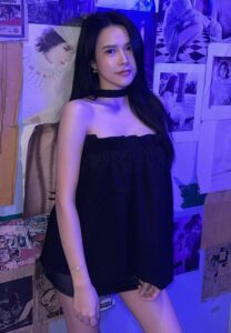 Praewvas-Pvas-ชุดดำ