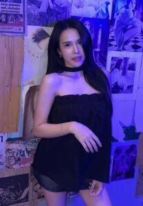 Praewvas-Pvas-ชุดดำแซ่บ