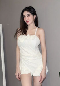 จิรารัตน์-ชานันโท-ชุดขาว