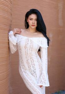 Forida-007-Attractive