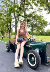 OSHINE-017-Attractive