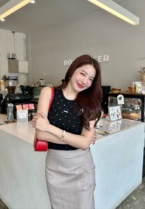 Patcharin C.-015-Charming