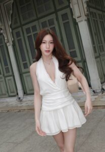 Lalipat Sirirat-011-Dazzling