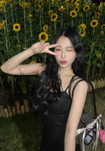 Mie-Mimimiii-ชูสองนิ้ว