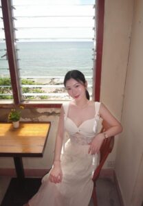 Mook Parichat-020-Amazing