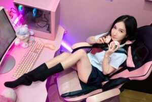 Faiy Tira-009-Graceful