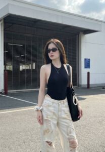 Johnnysasi-004-Radiant