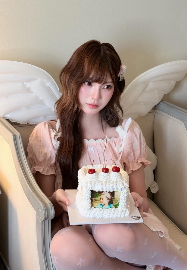 พั้นรักแมว พั้น พันธิตา ลุคนางฟ้าสุดน่ารักพร้อมเค้กวันเกิดแสนหวาน